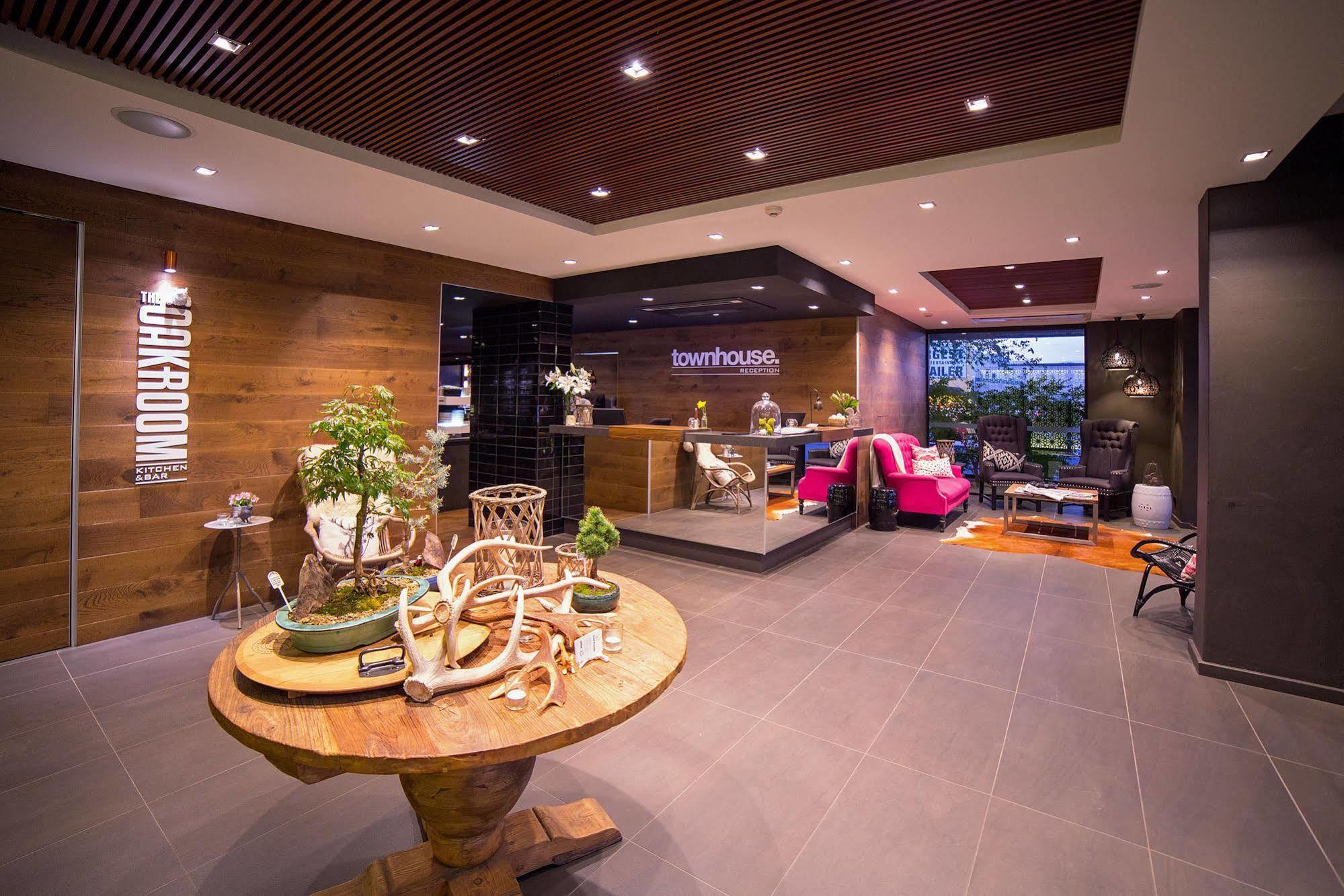 וואגה וואגה Townhouse Hotel מראה חיצוני תמונה